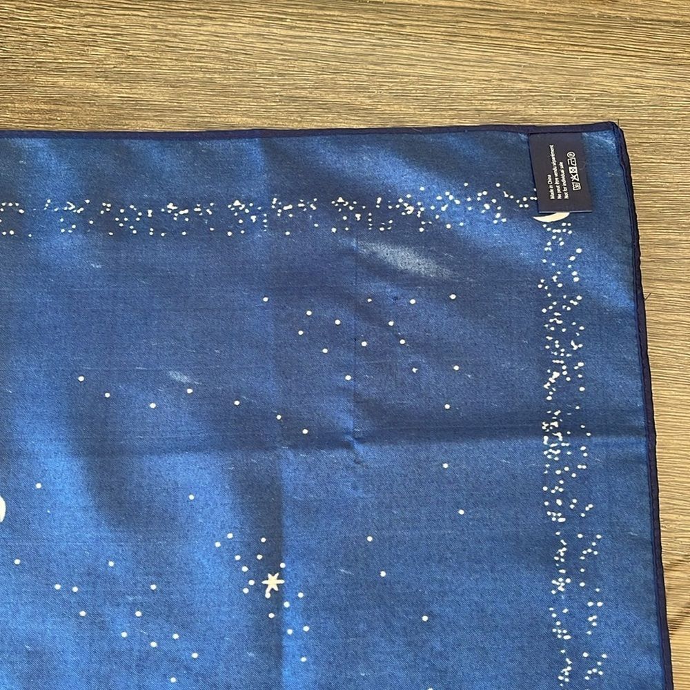 Lancôme Paris Blue Silky - Polyester Square Scarf Stars & Moon Galaxy Milky Way - Picture 11 of 16